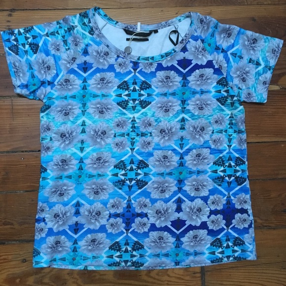 Silvian Heach Italy Floral Top Tee Terry - XS - Picture 3 of 8